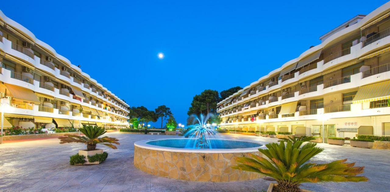 קמברילס Ona Internacional Apartments מראה חיצוני תמונה